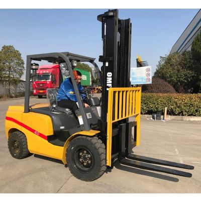 Ce ISO SGS Standard 4ton Counterbalanced Diesel Forklift Truck with Isuzu 4jg2 Engine