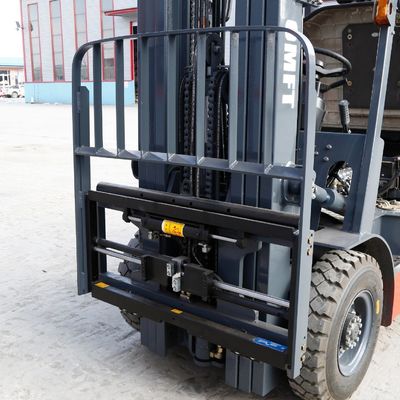 Pneumatic or Solid Tyre Forklift with Mitsubishi S4s Isuzu Engine and 4.5m 6m Full Free Mast Triple Free Mast