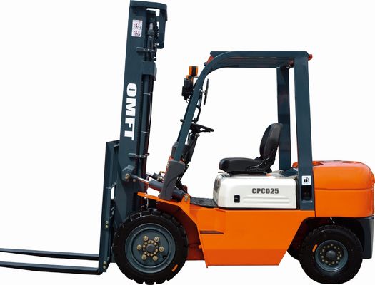 Ce Approved 2.5t Diesel Forklift Truck Cpcd25 Fd25 Fork 1070mm Lift height 3000-7000mm
