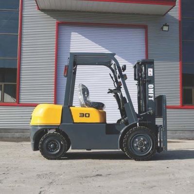 Standard 4.5 Ton Diesel Forklift with Automatic Transmission Ce ISO SGS Certified