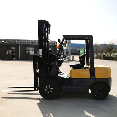 3.0t 3ton 3 T Diesel Forklift with Automatic Transmission Lift height 3000-7000mm