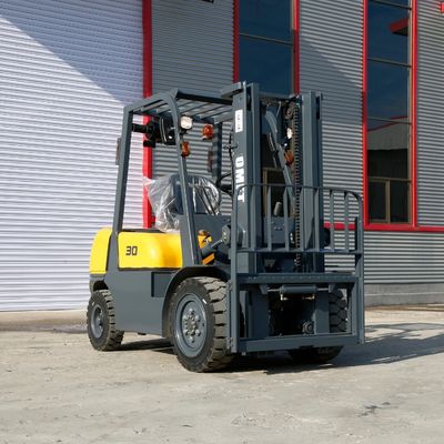 3.0 Ton Diesel Forklift Forklift Truck with Euro II/III/IV and Us EPA Emission Standard