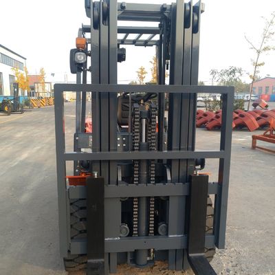 3.5t Diesel Forklift with Triplex Container Mast and Side Shift Lift height 3000-7000mm