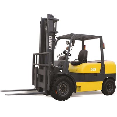 Small 4.5ton Pneumatic or Solid Tyre Diesel Forklift with 5.5m 5500mm Mast Triplex