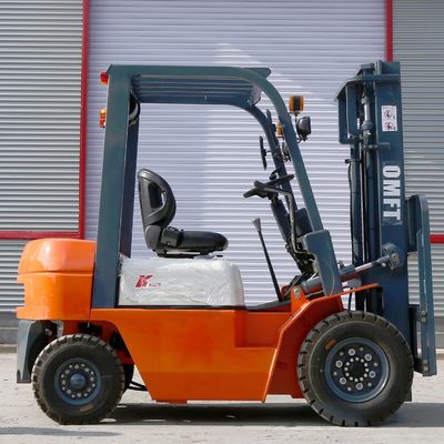 2.5t Diesel Forklift Truck with 5.5m Three Stage Full Free Mast Tyre Pneumatic or Solid