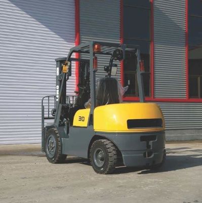 3 Ton Diesel Forklift Truck with Japanese Engine and Side Shifter Lift Height 3000-7000mm