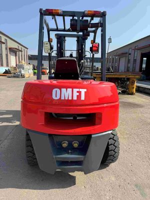 CE ISO SGS Standard 4000kg Diesel Forklift Truck with Japan Mitsubishi S4s Engine
