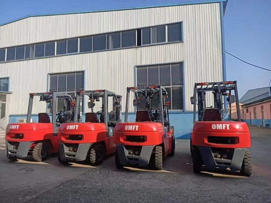 CE ISO SGS Standard 4000kg Diesel Forklift Truck with Japan Mitsubishi S4s Engine