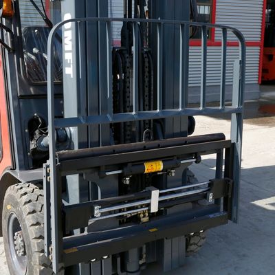 CPQY30 3 Ton LPG Forklift Toyota Model Pneumatic or Solid Tyre for Safe and Handling
