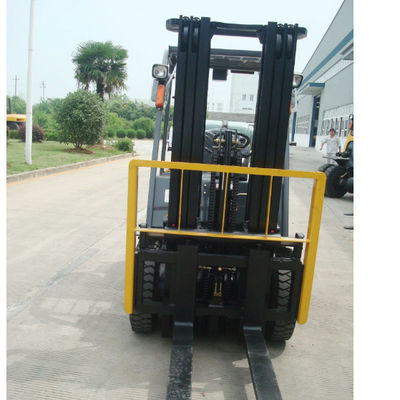 Ce ISO SGS Standard 2ton LPG Forklift with 4.5m Lifting Height and Three Stage Mast