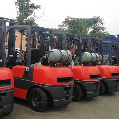 2ton 4-Wheel Gasoline LPG Hydraulic Lifter Truck Forklift with Intelligent Battery and Charger