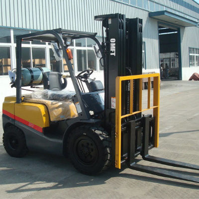 3t LPG Gas Dual Fuel Petrol LPG Gasoline Forklift Fg30 with Impco Tcm Model Omft