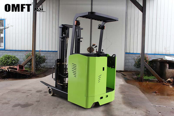 4/5km/H Travel Speed Seated Type Very Narrow Aisle 3-Way Battery Reach Truck for Storage